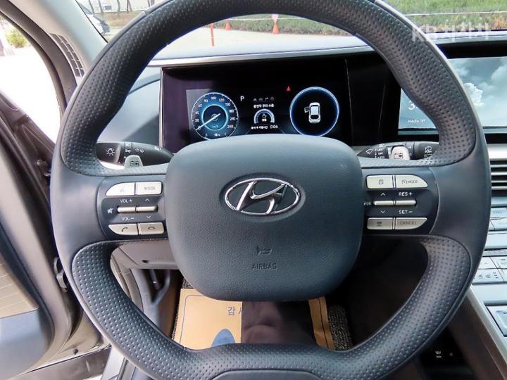 Hyundai Nexo Premium 9