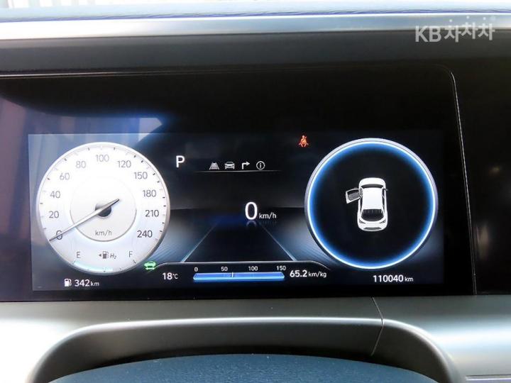 Hyundai Nexo Premium 10