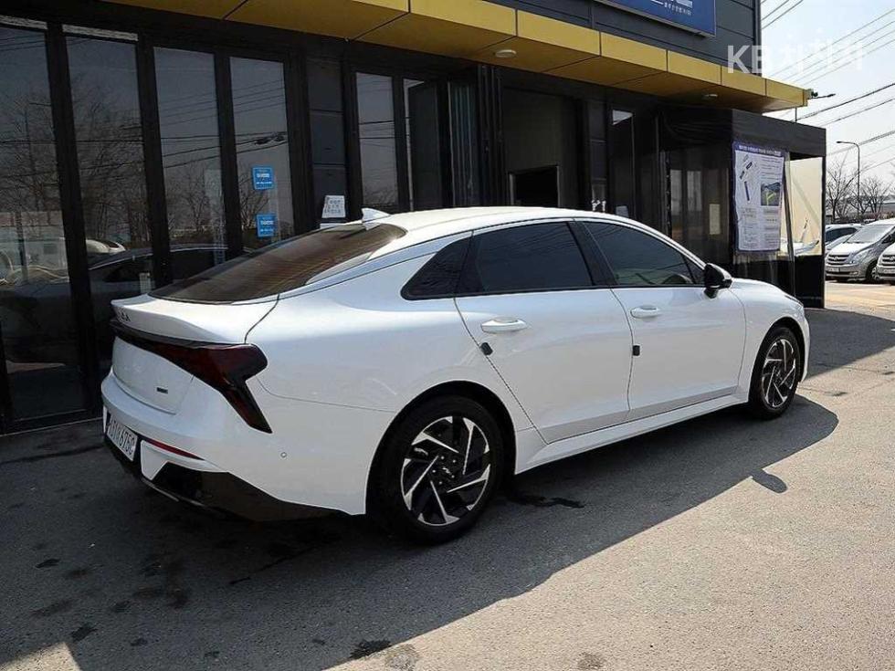 2025 - kia k5