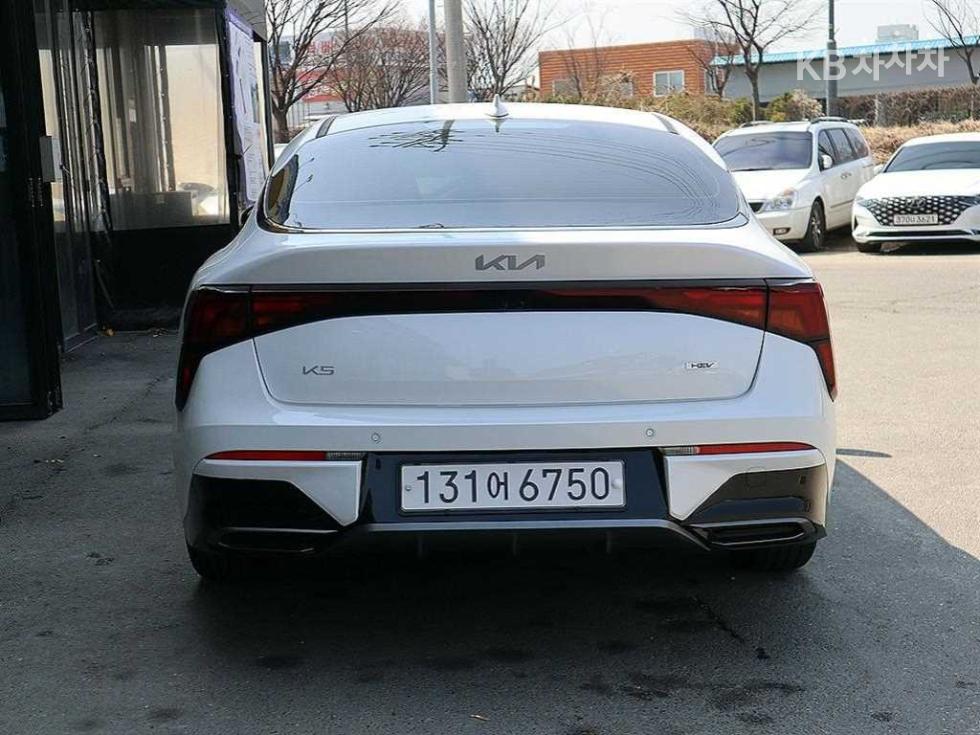 2025 - kia k5