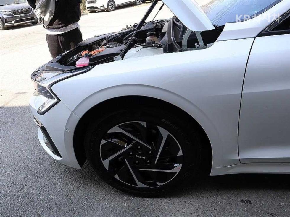 2025 - kia k5