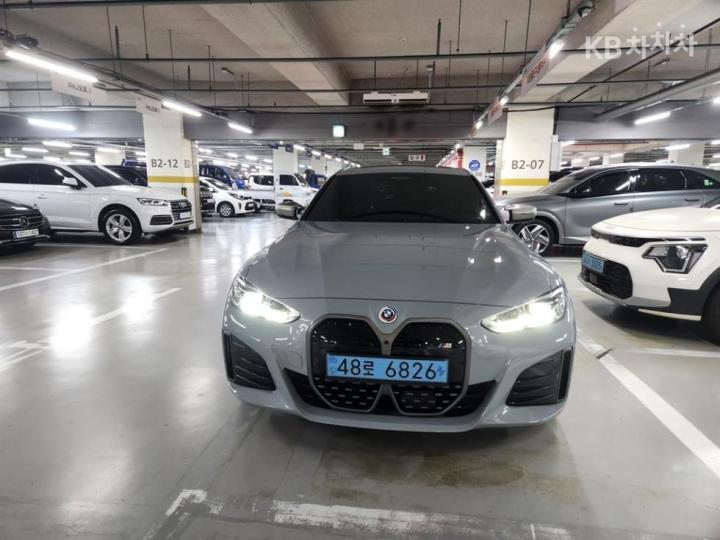 BMW i4 M50 Base Type