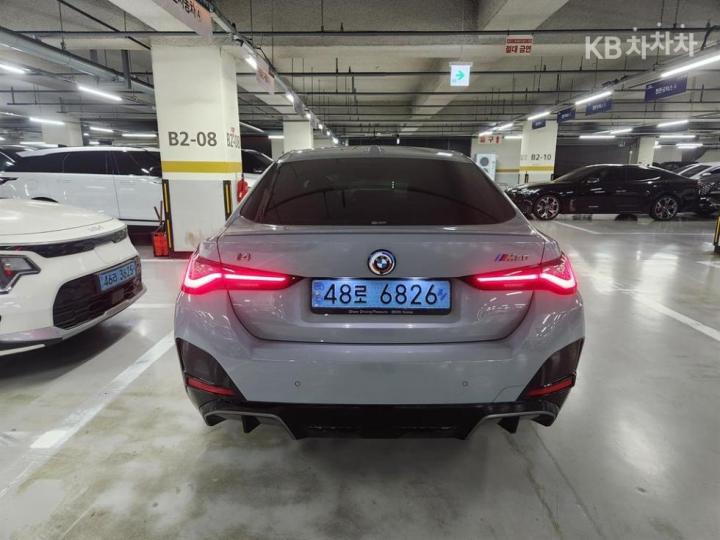 BMW i4 M50 Base Type 4