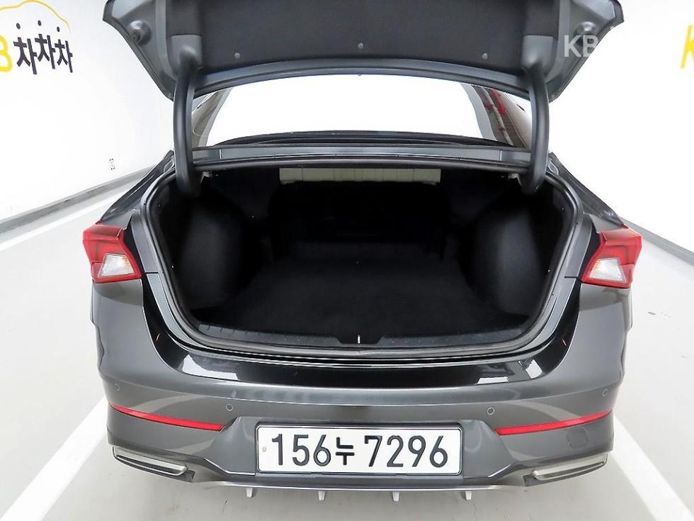 2021 - kia k5