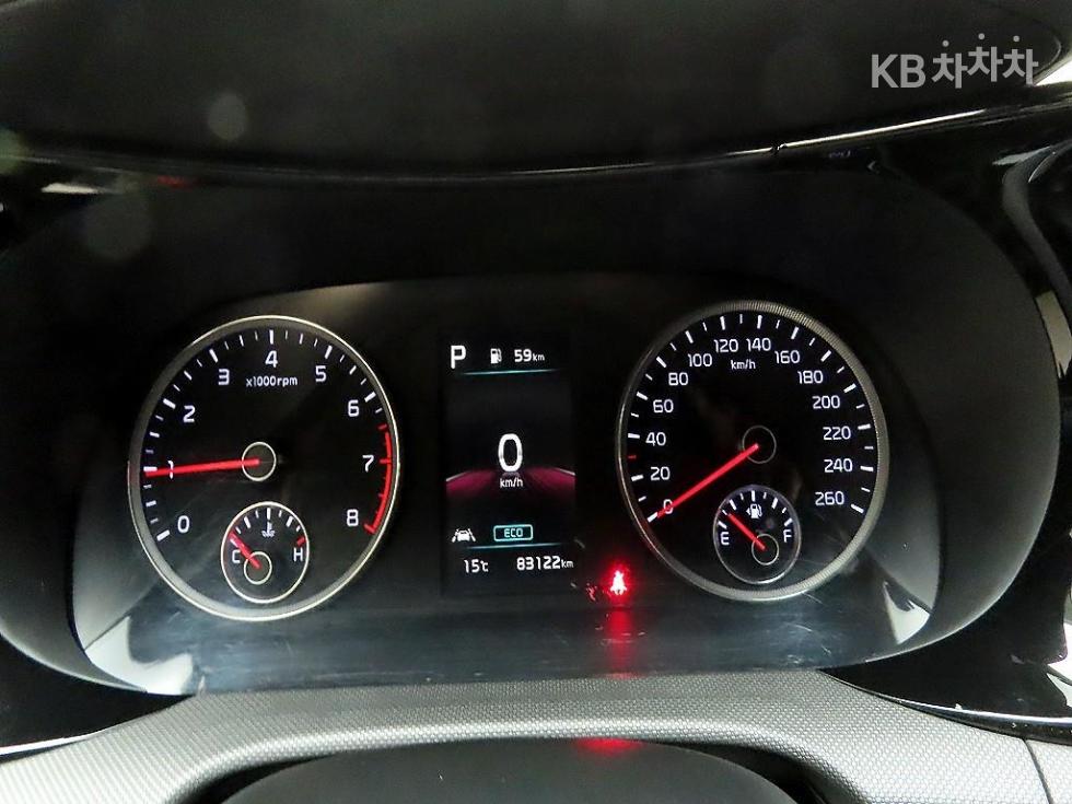 2021 - kia k5