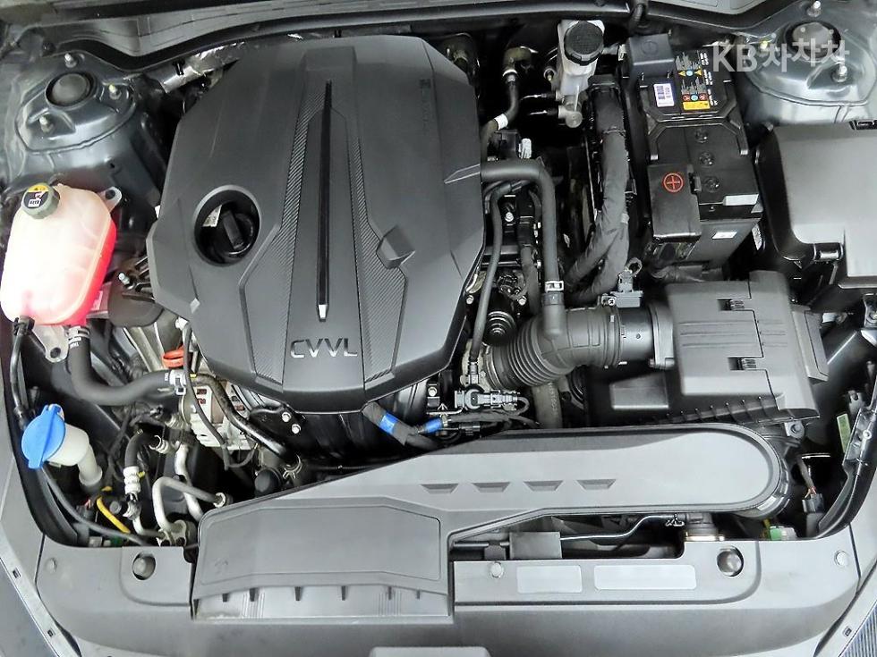 2021 - kia k5