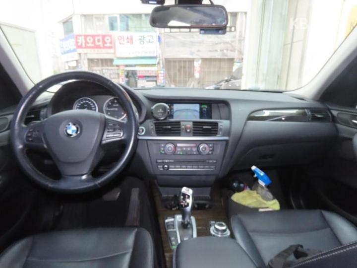 BMW X3 F25 xDrive 20d F25 8