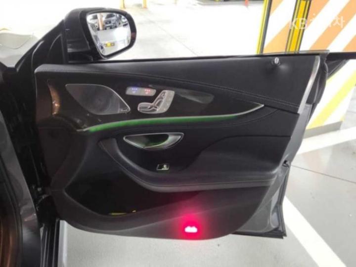 Mercedes-Benz CLS-Class C257 CLS400d 4MATIC Base Type 9