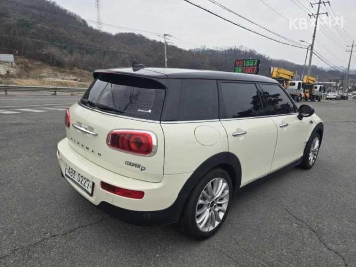 Mini Clubman D 2.0 Regular 7
