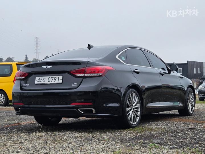 Hyundai Genesis DH G380 Prestige AWD Base Type 5