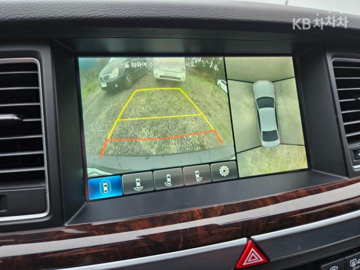 Hyundai Genesis DH G380 Prestige AWD Base Type 10