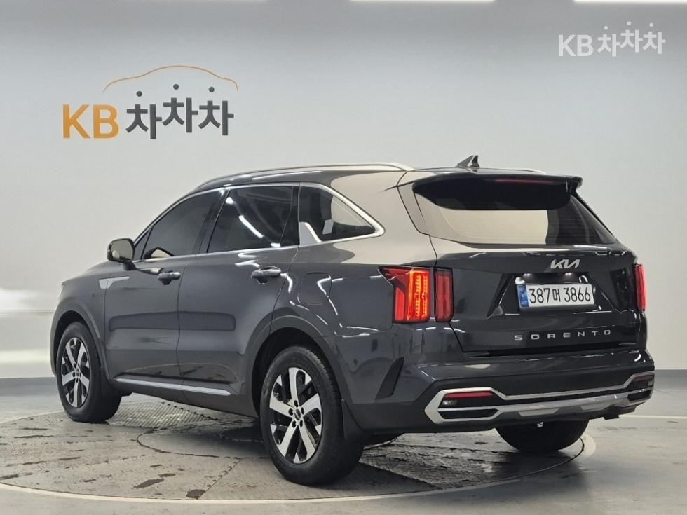 2022 - kia sorento