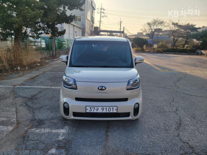 Kia Ray 1.0 Gasoline Trendy 2
