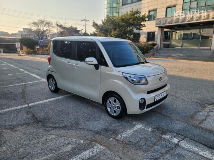 Kia Ray 1.0 Gasoline Trendy 3