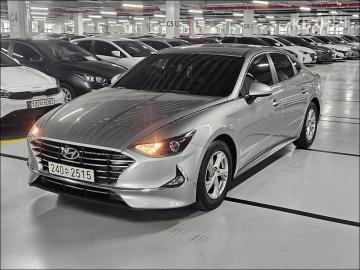 Hyundai Sonata 2.0 LPG 렌터카 — foto 1
