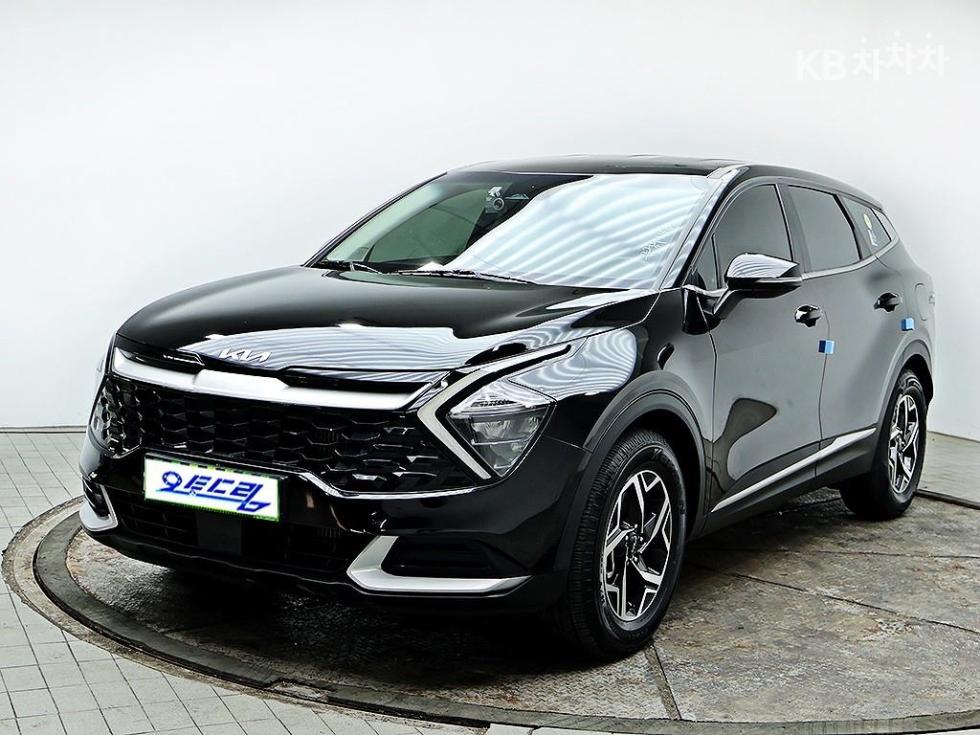 2022 - kia sportage