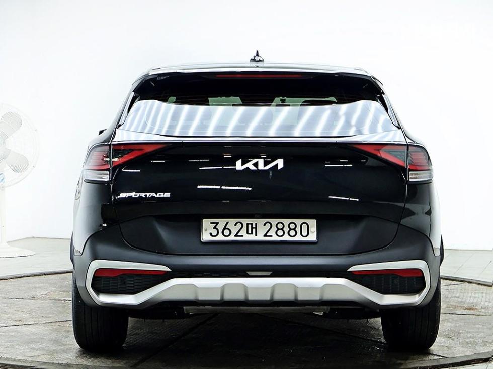 2022 - kia sportage