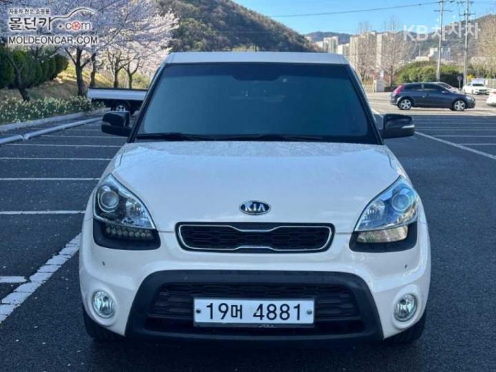 Kia Soul 1.6 GDI Premium Eco Plus 2