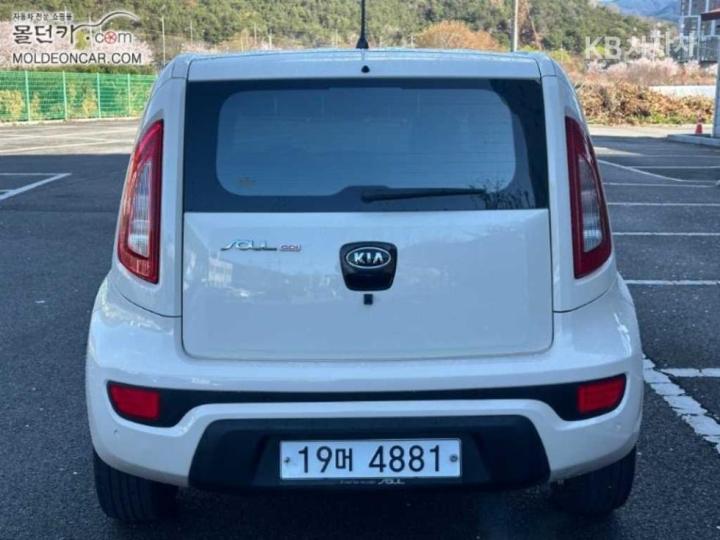 Kia Soul 1.6 GDI Premium Eco Plus 5