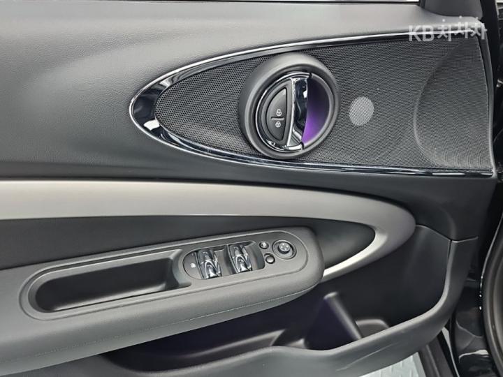 Mini Clubman 2.0 JCW Base Type 9