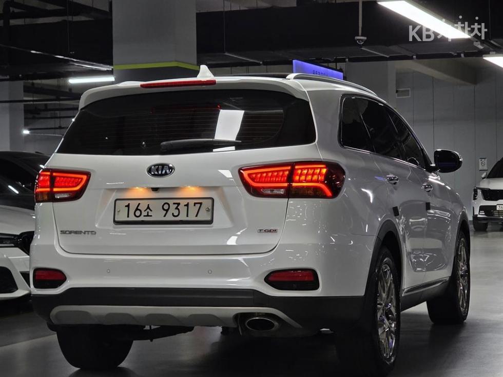 2020 - kia sorento