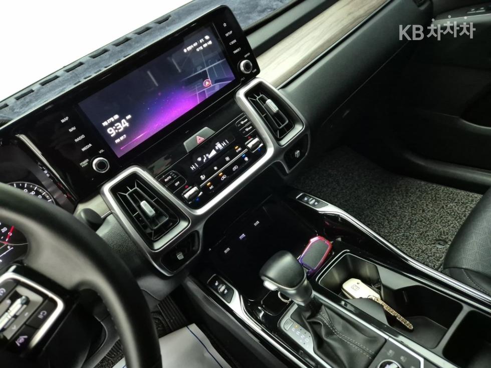 2022 - kia sorento
