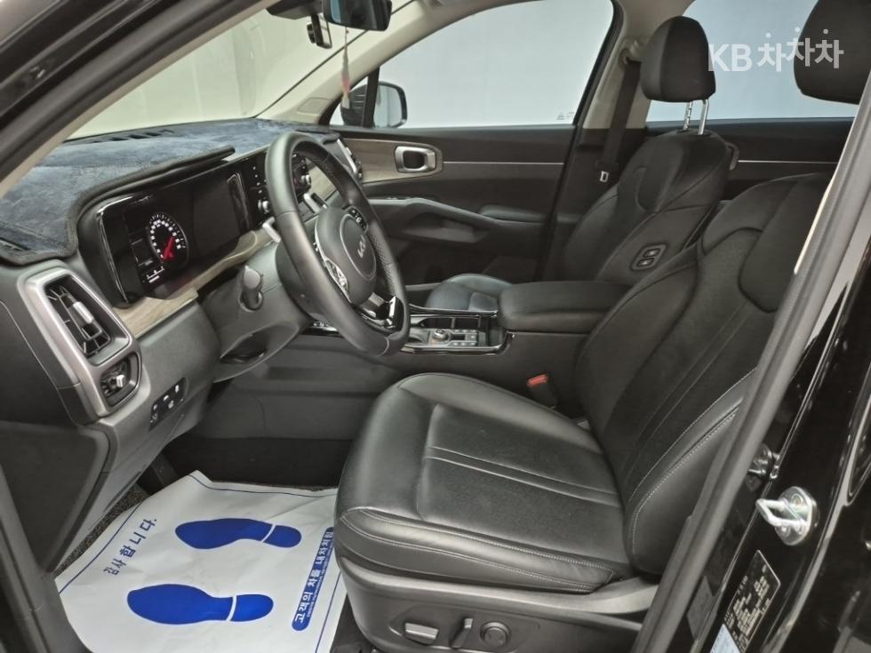 2022 - kia sorento