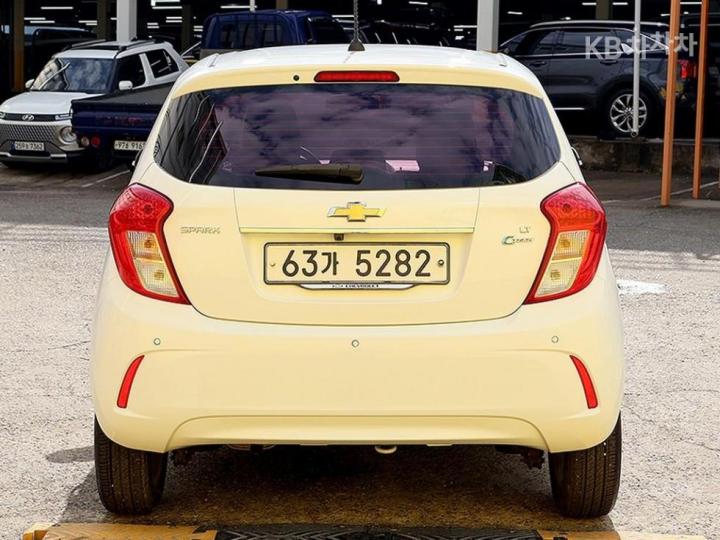 Chevrolet Spark The Next LTZ 4