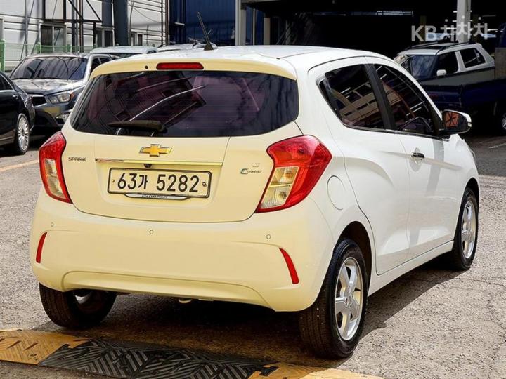 Chevrolet Spark The Next LTZ 5