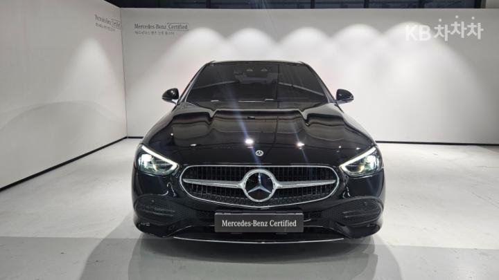 Mercedes-Benz C-Class W206 C200 Avantgarde