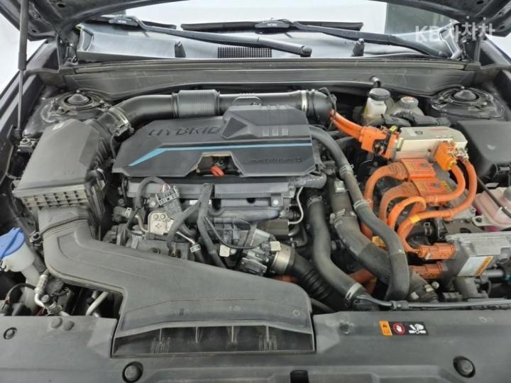 Kia K8 Hybrid 1.6 Turbo Noblesse 7