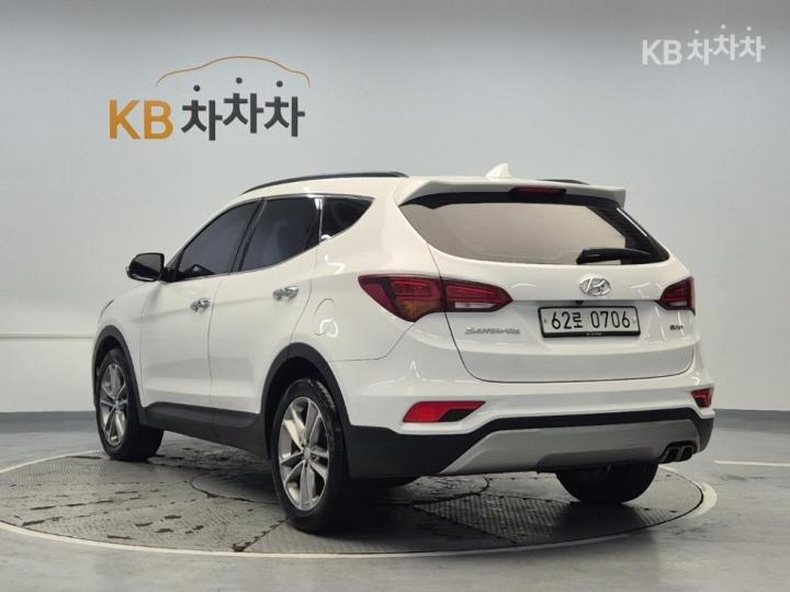 Hyundai Santa Fe The Prime Diesel R2.0 2WD Exclusive Base 3