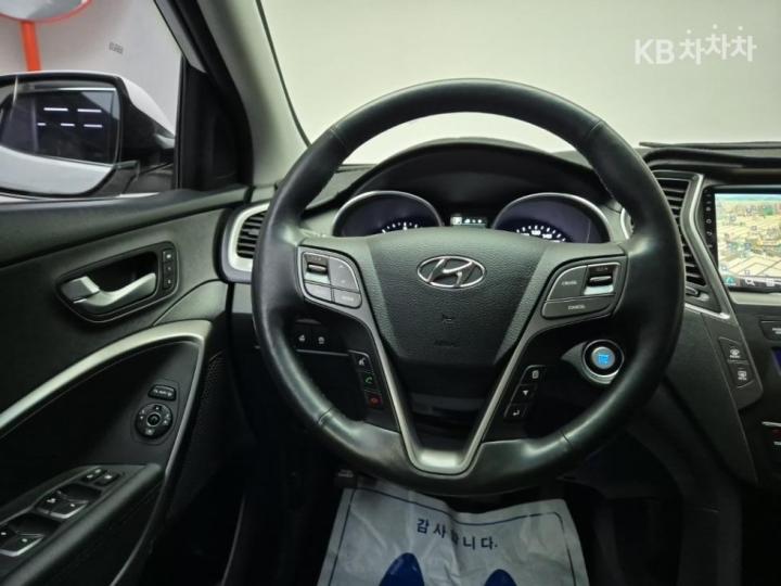 Hyundai Santa Fe The Prime Diesel R2.0 2WD Exclusive Base 10