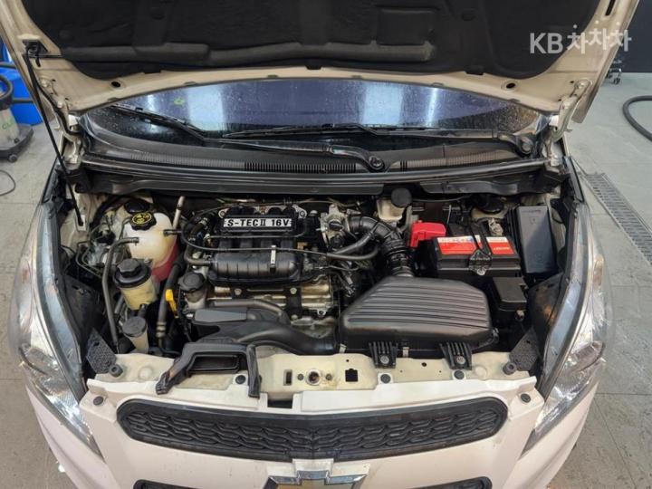 Chevrolet Spark LT Base Type 8