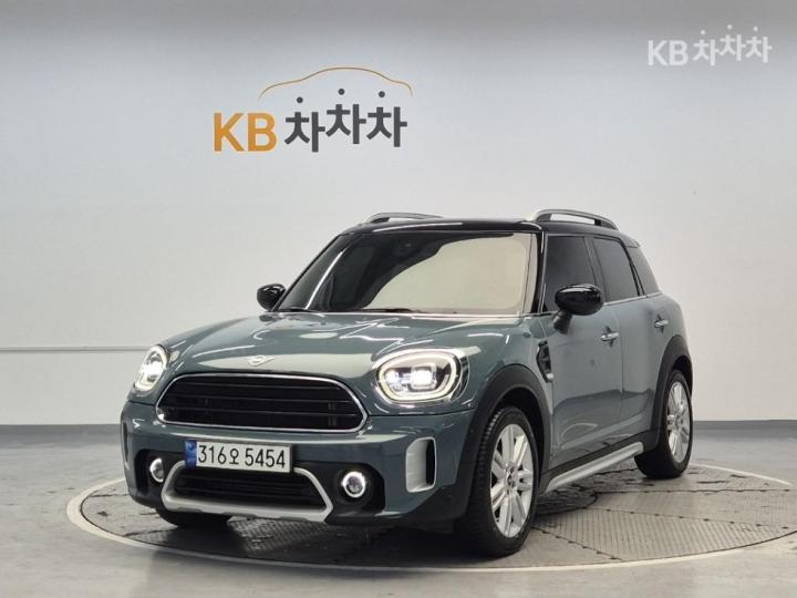 Mini Countryman F60 1.5 Cooper HighTrim 2