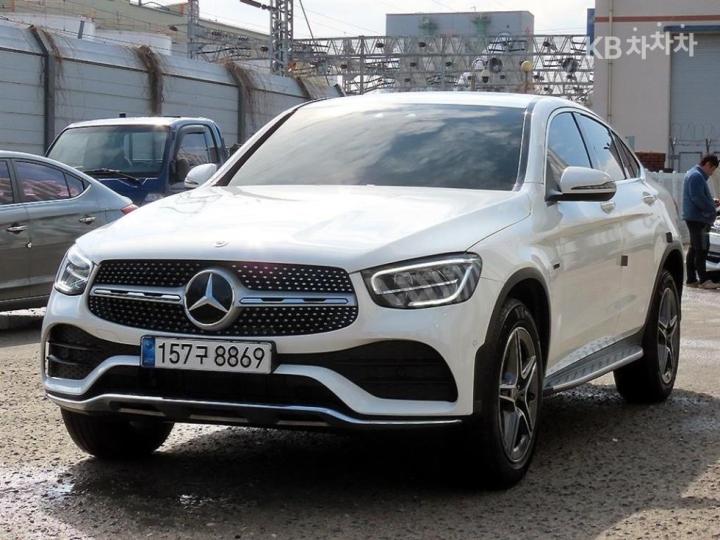 Mercedes-Benz GLC-Class X253 300e 4Matic Coupe Base Type 3