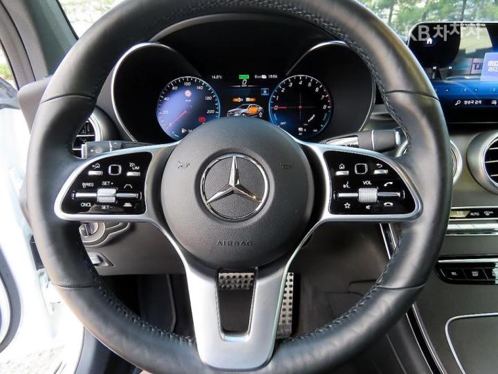 Mercedes-Benz GLC-Class X253 300e 4Matic Coupe Base Type 9