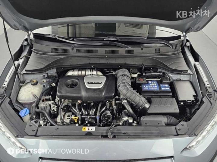 Hyundai Kona 1.6 Turbo Modern Pop 7