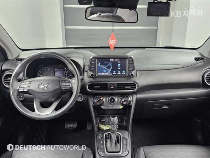 Hyundai Kona 1.6 Turbo Modern Pop 8