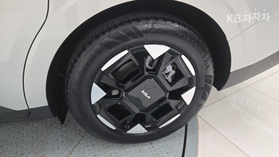 2024 - kia carnival