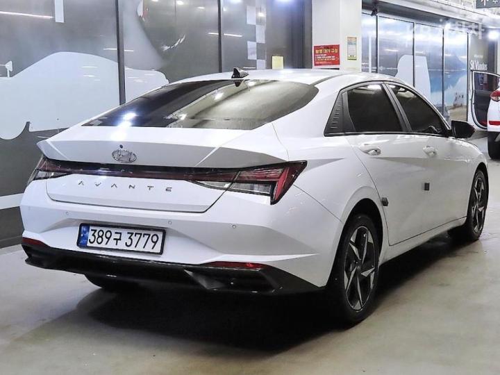 Hyundai Avante CN7 1.6 Gasoline Modern 5