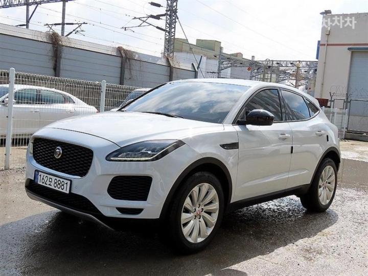 Jaguar E-PACE P250 S 3