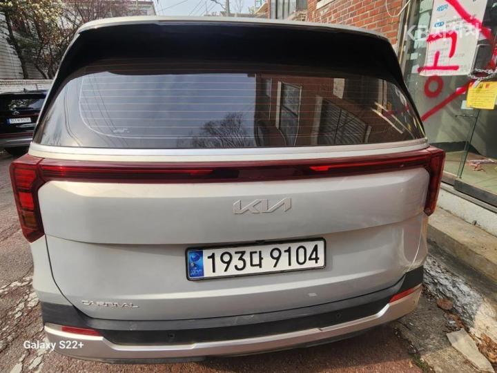 Kia Carnival G3.5 GDI Prestige 3