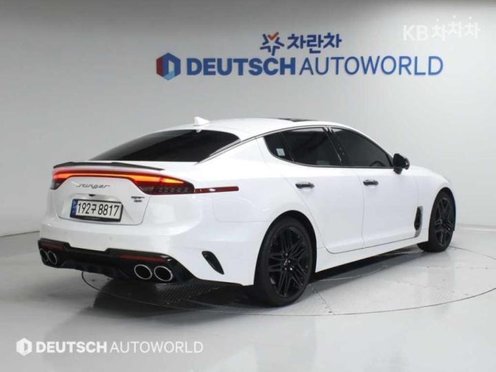 Kia Stinger Meister 2.5 Gasoline Turbo 4WD Masters 3