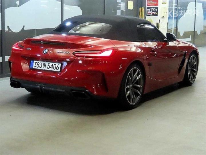 BMW Z4 M40i 5