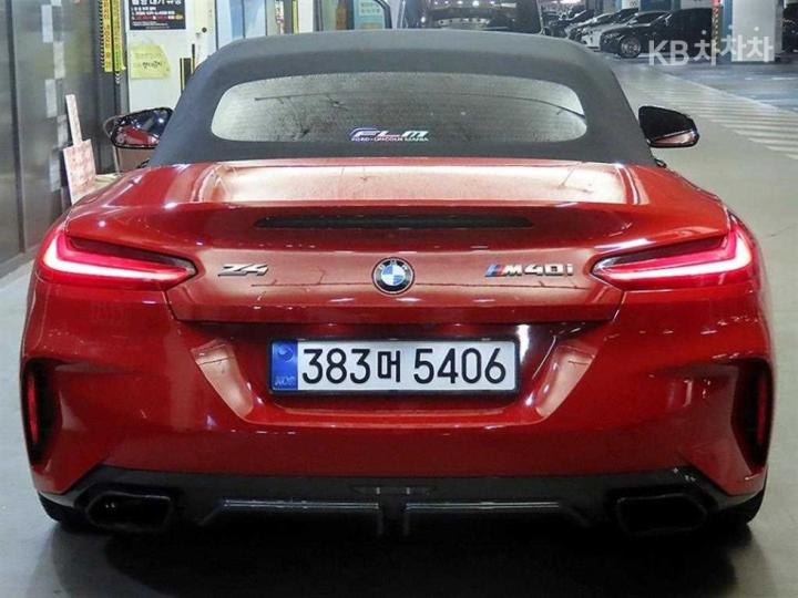BMW Z4 M40i 6