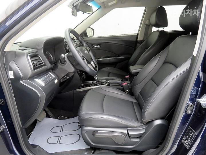 KG Mobility (Ssangyong) Tivoli Gasoline V3 2WD Base Type 8