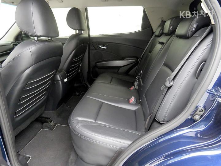 KG Mobility (Ssangyong) Tivoli Gasoline V3 2WD Base Type 9