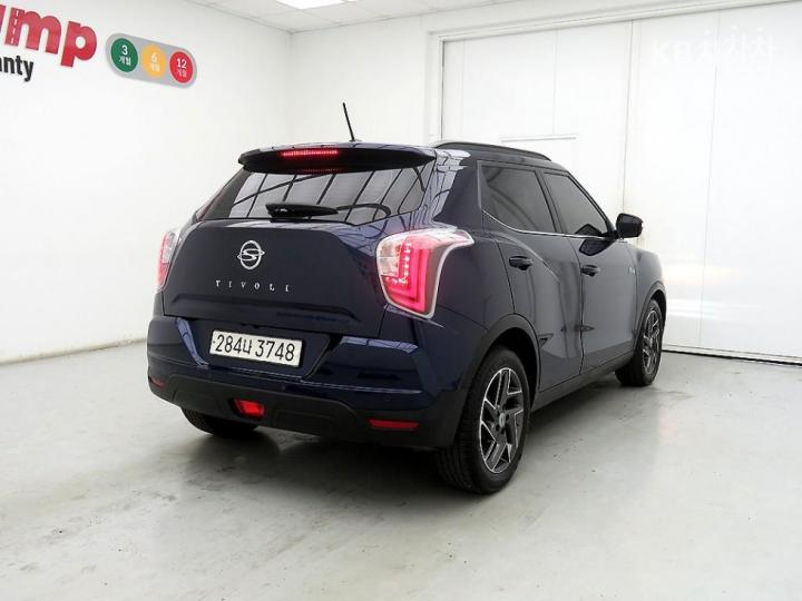 KG Mobility (Ssangyong) Tivoli Gasoline V3 2WD Base Type 5