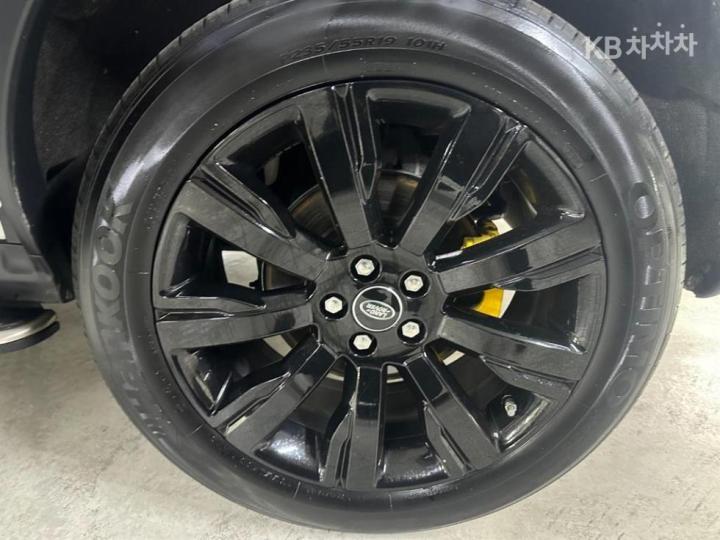 Land Rover Discovery Sport D180 S 9